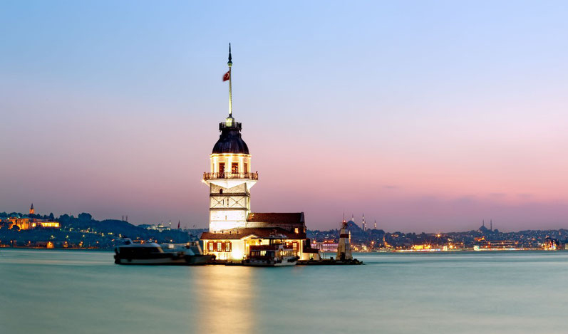 Read more about the article A place of legends – Maiden’s Tower
