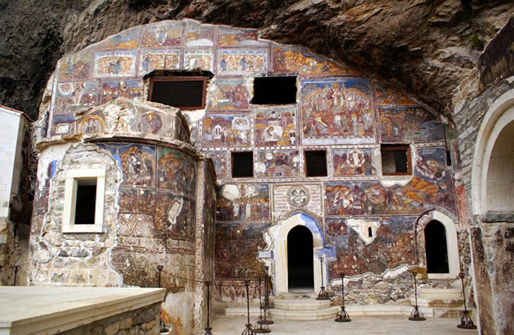 You are currently viewing Sumela Monastery